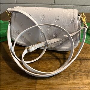 Betsey Johnson skull purse